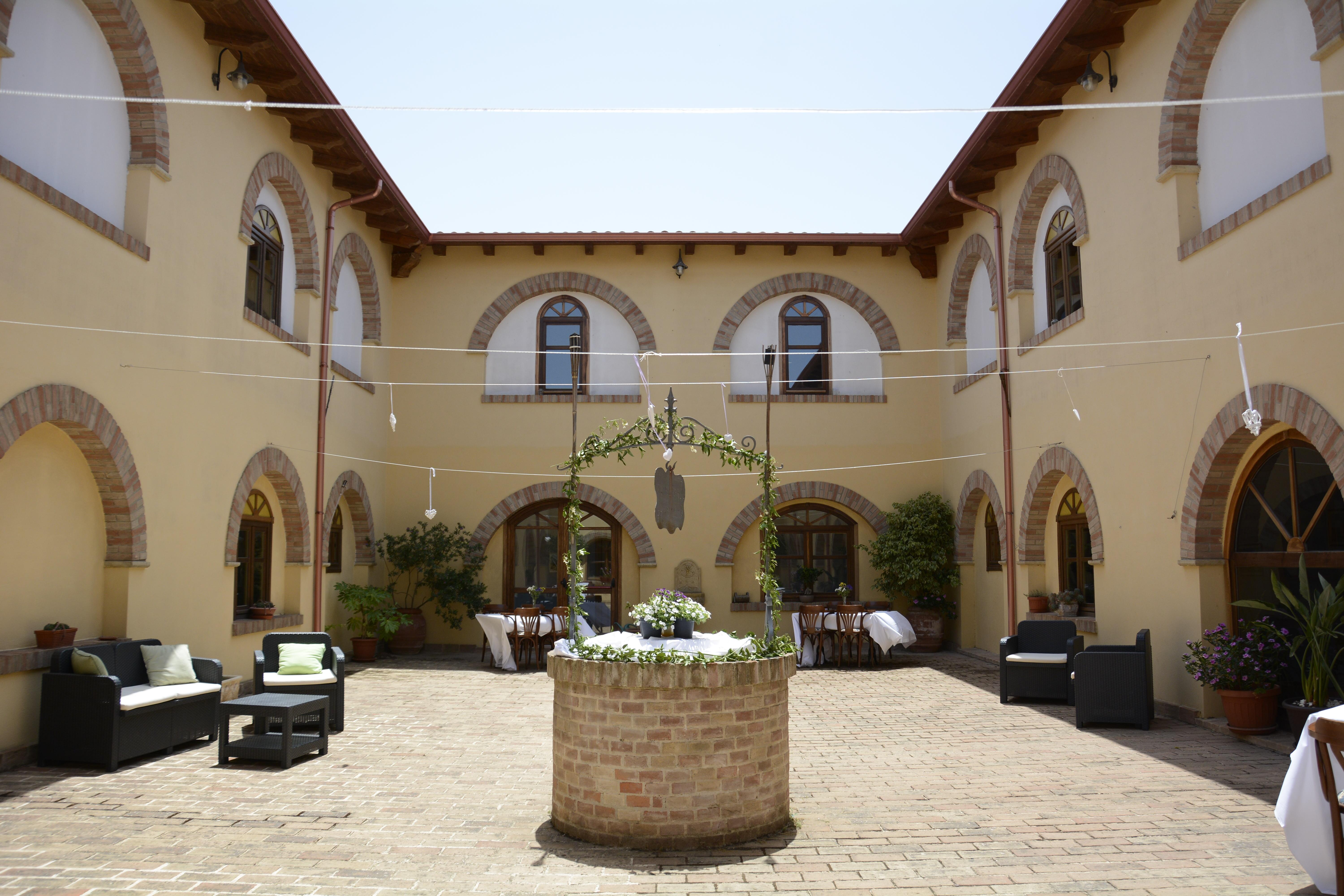 Hotel Funtana Noa Villanovaforru Exterior photo